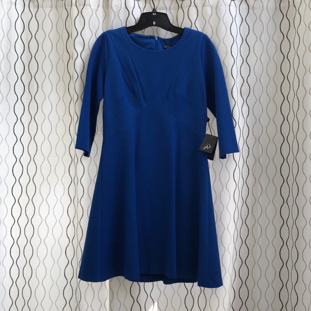 Adrianna Papell arlyne dress size 6